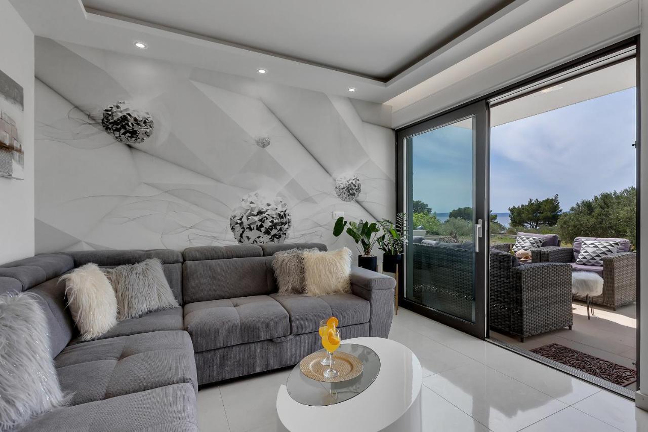Luxury Promajna Beach Apartment Extérieur photo